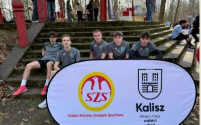 I MIEJSCE W MISTRZOSTWACH KALISZA W DRUŻYNOWYCH BIEGACH PRZEŁAJOWYCH